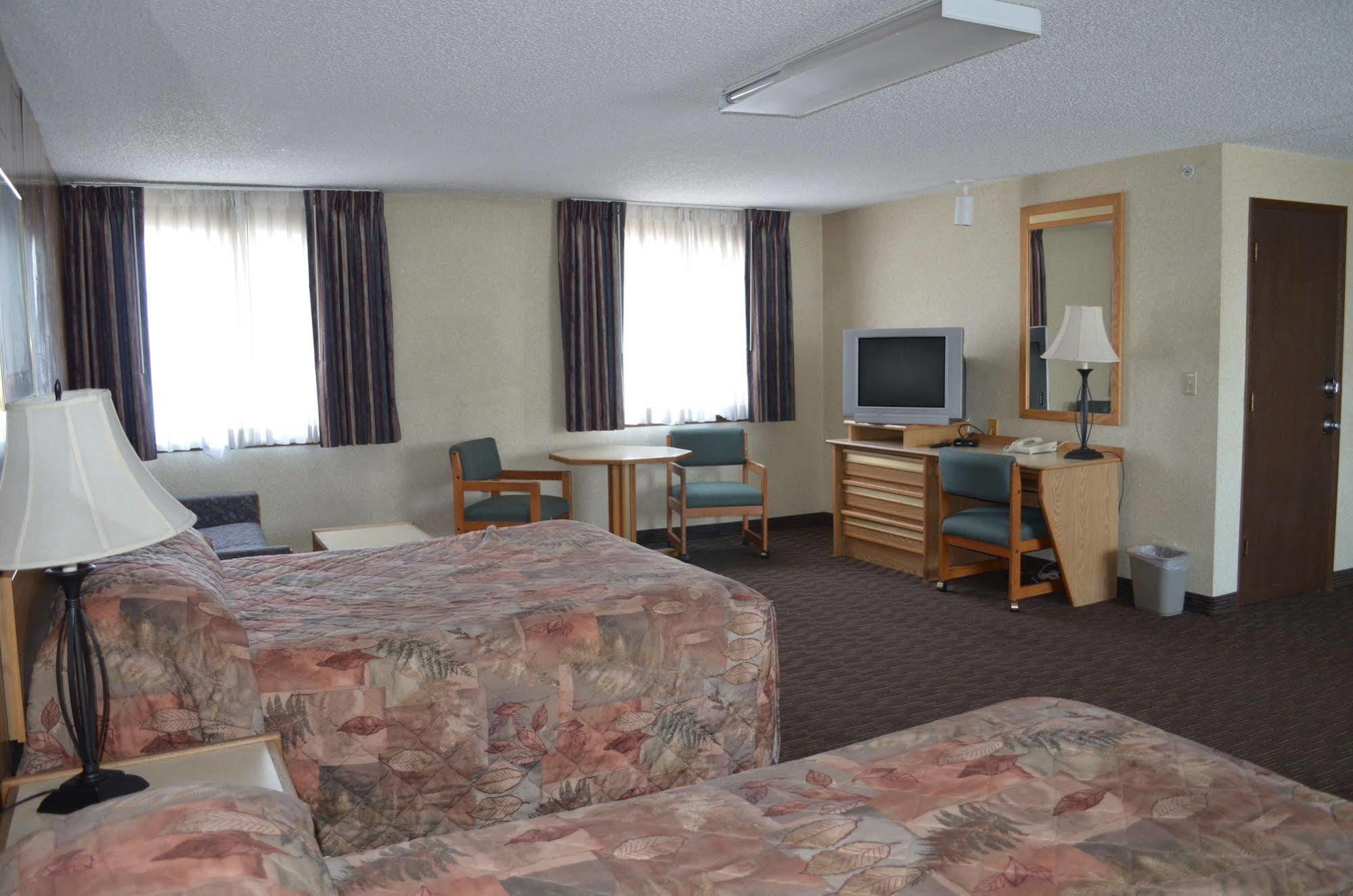 Nampa Inn & Suites מראה חיצוני תמונה
