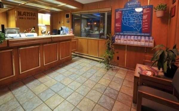 Nampa Inn & Suites מראה פנימי תמונה